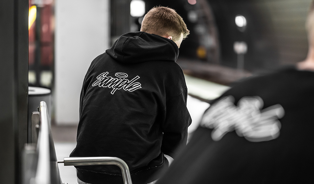 Fashion Brand - Sample.Limited